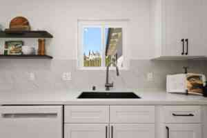 Kitchen cabients and countertops 8